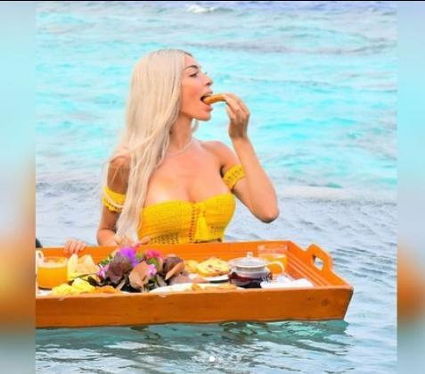 Here's a Roundup of Sexy Celebrity Instagram Pics from This Week