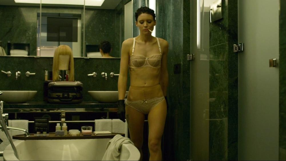 A SKIN-depth Look at the Sex and Nudity of David Fincher's Films From 'Fight Club' to 'Gone Girl'