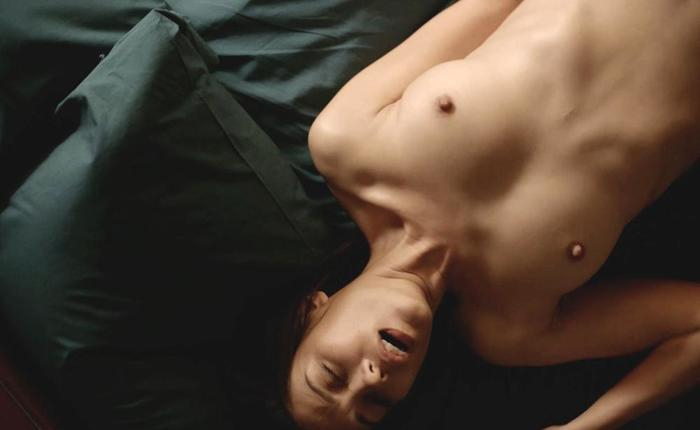 TV Nudity Report: Vida, Good Omens, Deadwood, Black Spot 6.3.19