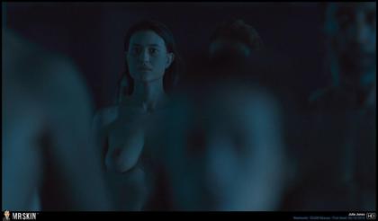 Star Wars Nudes: The Hottest Naked Ladies from a Galaxy Far, Far Away