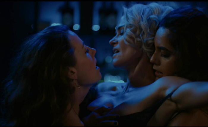 The L Word Just Had A Super Hot Lesbian Threesome