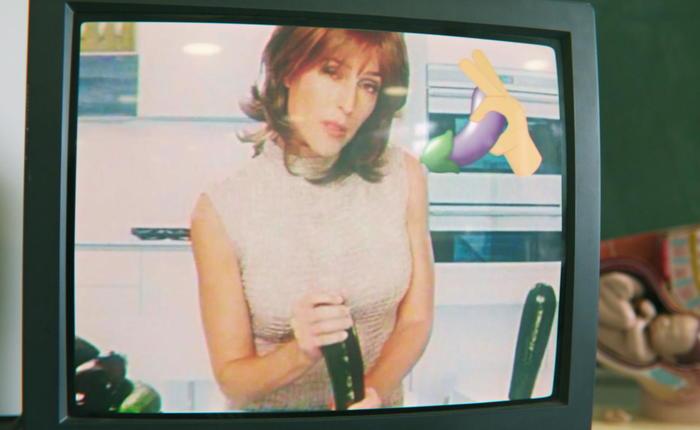 Gillian Anderson Says the Second Season of Sex Education Has too Many X-Rated Scenes!