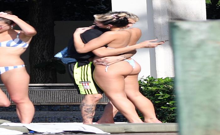 Dua Lipa Shows Off Her Cheeks in a Barely-There Thong