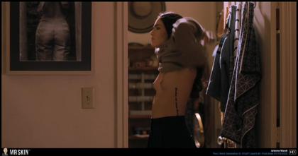 TV Nudity Report: The L Word Gen Q, Une Île, and More 1.20.20