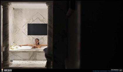 TV Nudity Report: The L Word Gen Q, The New Pope, and More 1.27.20