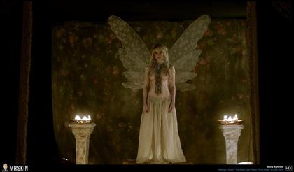 TV Nudity Report: The New Pope, Vikings, and More 2.10.20