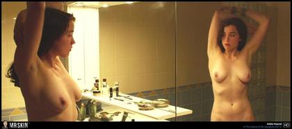 Movie Nudity Report: Portrait of a Lady on Fire 2.14.20