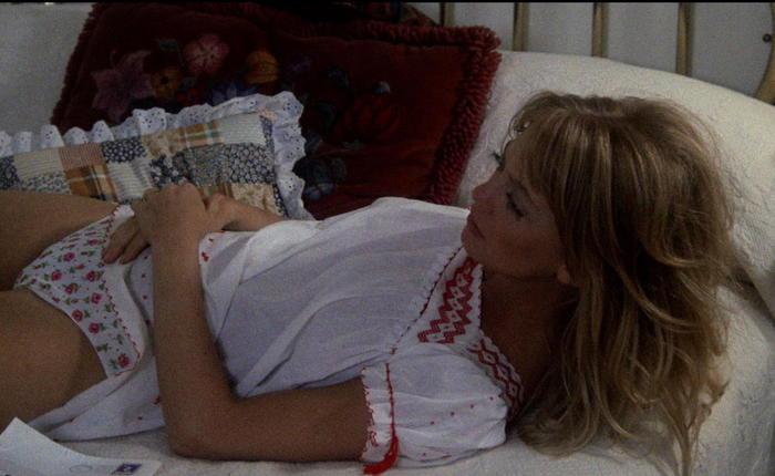 #TBT to the Sexy Nude Celebrities in 1975's Shampoo