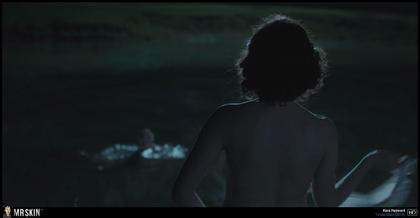 Nude and Noteworthy on Hulu: 52 Pick-Up, EuroTrip, Sliver, and More 7.15.20