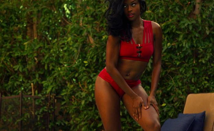 5 Hot Actresses Who Have Played Batwoman