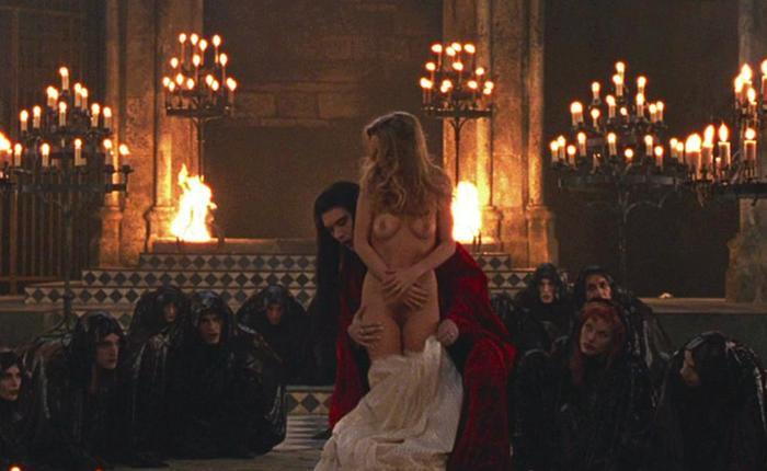 Nude and Noteworthy on Hulu: Hostel, Interview with the Vampire, Species, and More 10.21.20