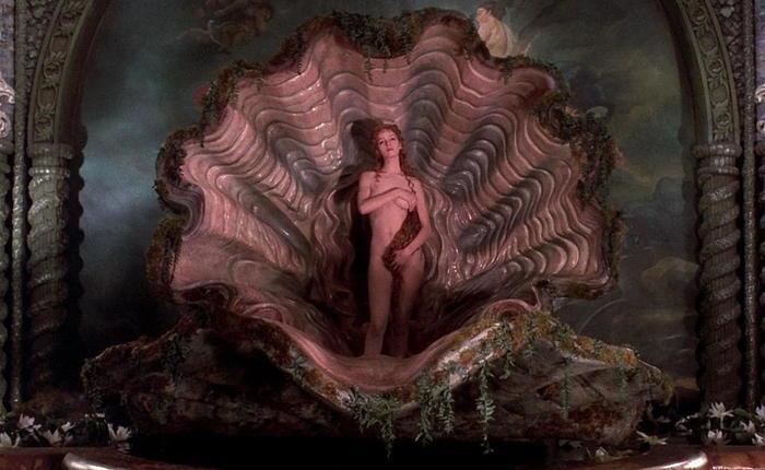 Battle of the Babes: Uma Thurman VS. Missi Pyle