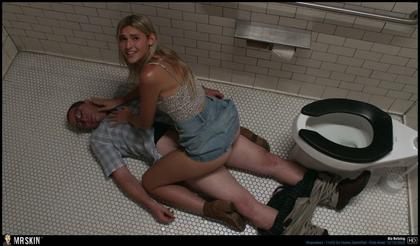 TV Nudity Report: Shameless, Veneno, and More 12.14.20