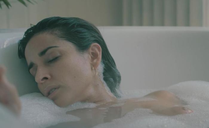 TV Nudity Report: Shameless, Veneno, and More 12.14.20