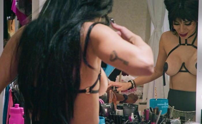 Foreign Film Friday: Brazilian Popstar Anitta Naked in Her Docuseries