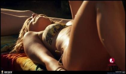 Has Lauren Swickard Ever Gone Nude?