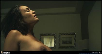 TV Nudity Report: Firefly Lane, Hache, and More 2.8.21