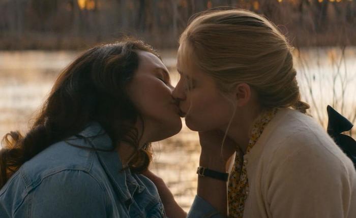 Kristin Davis Lezzes Out in New Movie