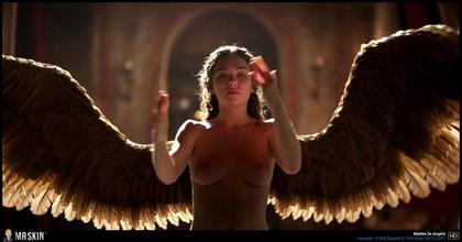 TV Nudity Report: Leonardo, Happy End, and More 4.19.21