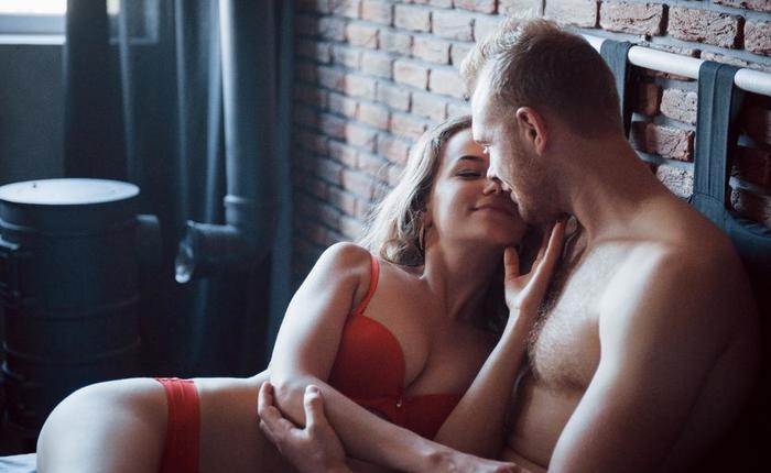 NAUGHTY WEBCAM GAMES: How Adult Play and Sexually Oriented Fun is Changing the Adult Sex Drive