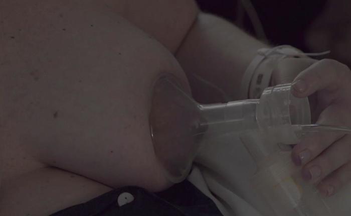 Ten Breast Pump Scenes That Snapped