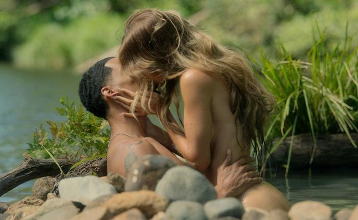 #TBT Samara Weaving’s Knockout Nude Scenes