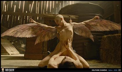 5 Sexy Celebs in Creature Features