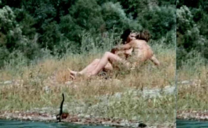 Hippie Hotties: Thumb Tripping