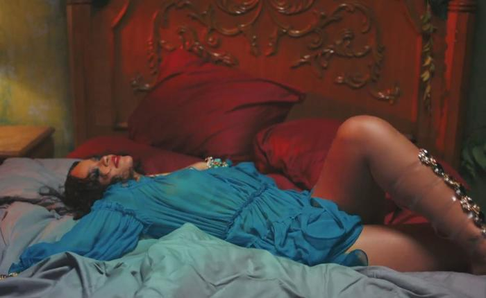 Rihanna Shares Sexy New Lingerie and it is HOT