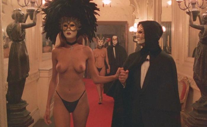 Nude and Noteworthy on Netflix: Eyes Wide Shut, Flight, The Wretched, and More 8.3.22