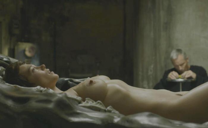 SKINcoming on DVD and Blu-ray: Crimes of the Future, Pam and Tommy, and More 8.9.22