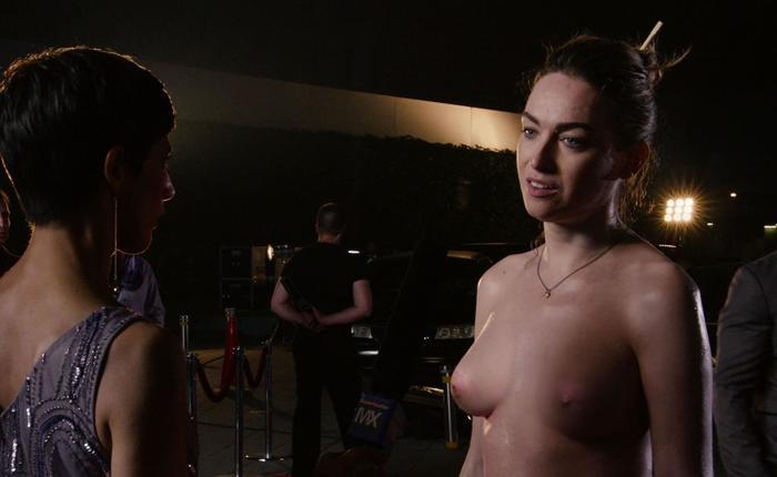 See 'Hellraiser's New BDSM Queen Jamie Clayton Nude 