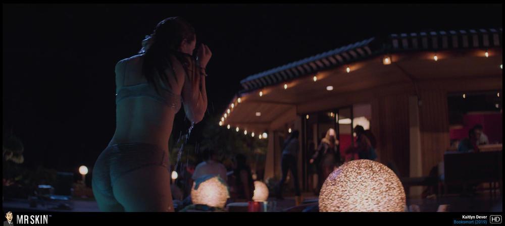 Has Kaitlyn Dever Ever Gone Nude?