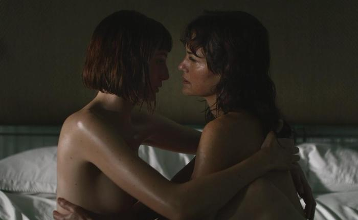 Carla Gugino and Gaite Jansen Are Naked Together Again
