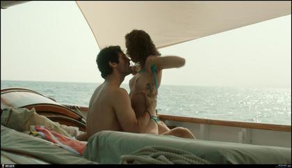 Boobs Unwrapped: 2022’s Hottest Undressing Scenes
