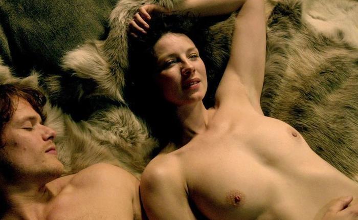 Celebrate New Outlander Season with 10 Best Caitriona Balfe Nude Scenes As GIFs