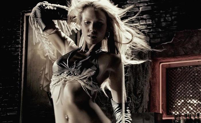 Who Were The Hottest Sex Symbols of the 2000s? 