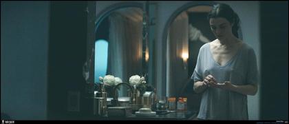 The Messed Up True Story Behind Dead Ringers