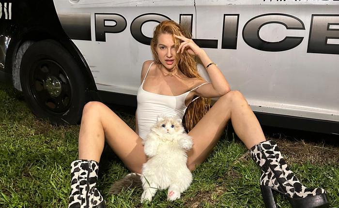 A Skinterview with OnlyFans Model Little Dragon