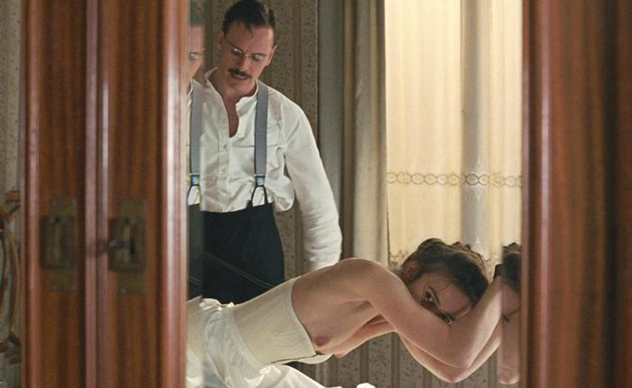 Keira Knightley Turns 39 and More Cam Girls Baring Titties