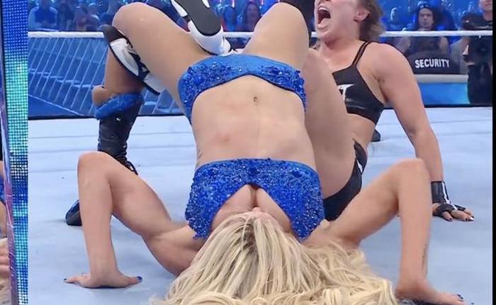 Female Wrestlers Who Have Gone Nude