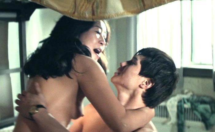 Sandra Oh Did Her First Nude Scene in 20 Years!