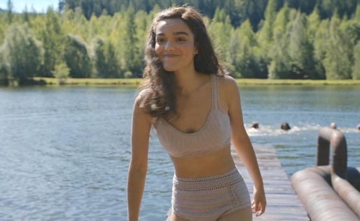 Rachel Zegler Turns 23 and More Cam Girls Giving Us Fairytails