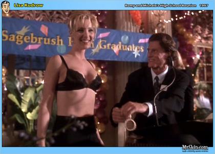 Has Lisa Kudrow Ever Gone Nude?