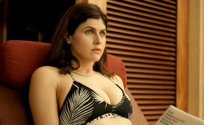 See Who is Checking In at The White Lotus in Season 3 Sneak Peak