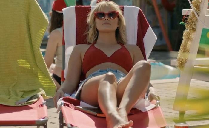 Olivia Holt is Giving ‘Heart Eyes’ and More Cam Girls Looking For Love on V-Day