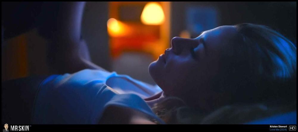 Nude on Blu-ray: Re-Animator 4K, K-Stew Boobs, &amp; More 4.1.25
