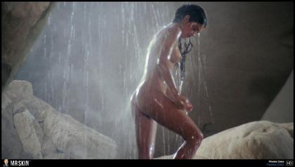 Happy Birthday to Phoebe Cates!