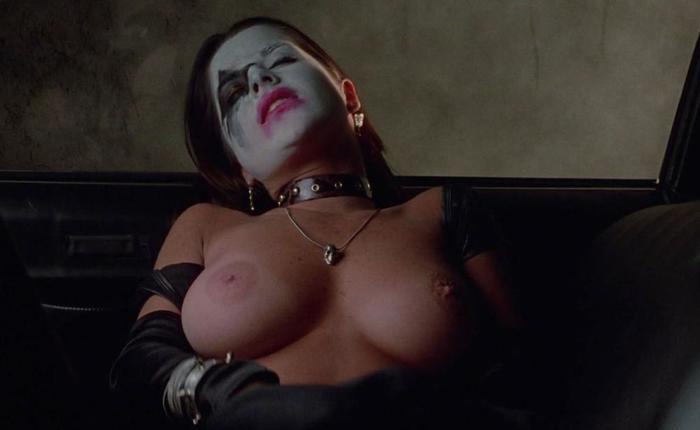 Hot Holiday Trend: Nude Halloween! 