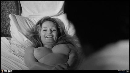 Valerine Perrine topless in Lenny